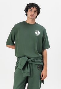 Noisy May NMMILES PANT UNISEX - Pantalon de survêtement - cilantro/black