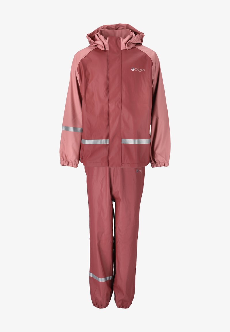Vandtæt lyserød regndragt med refleksstriber, udstyret med en justerbar hætte, elastiske manchetter og en afslappet pasform.