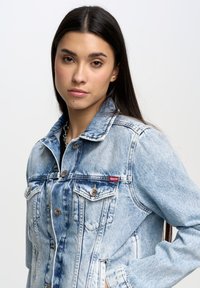 Big Star OBERBEKLEIDUNG JOSEPHINE - Jakna iz džinsa - babyblau