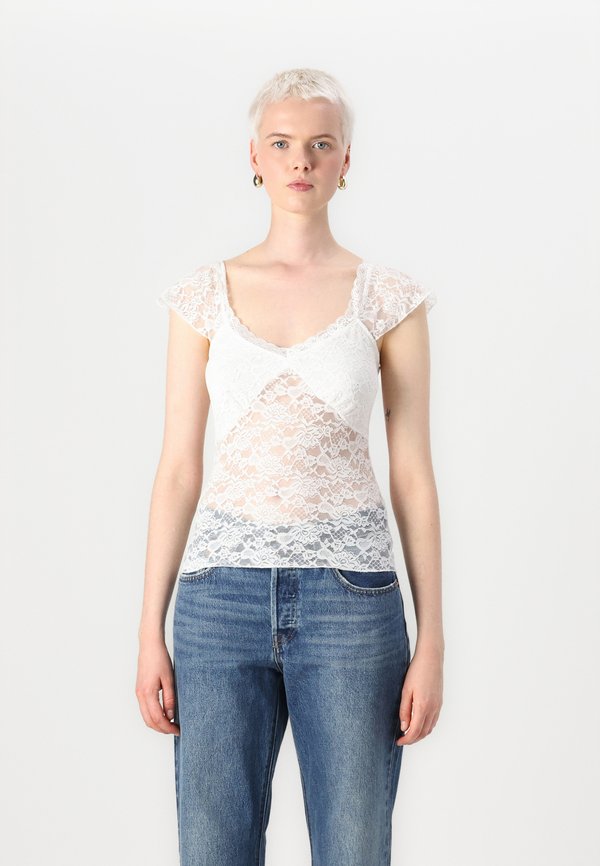 ONLBENA LIFE CAPSLEEVE V NECK - Blouse - cloud dancer