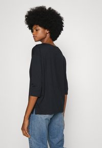 Esprit BOXY  - Camisola de manga comprida - black