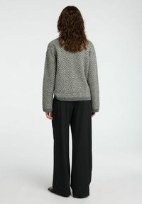 Selected Femme FISCHGRÄT - Džemperis - medium grey melange