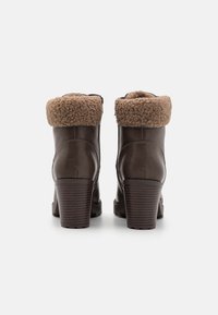 Anna Field Wide Fit Gležnjače s platformom - taupe