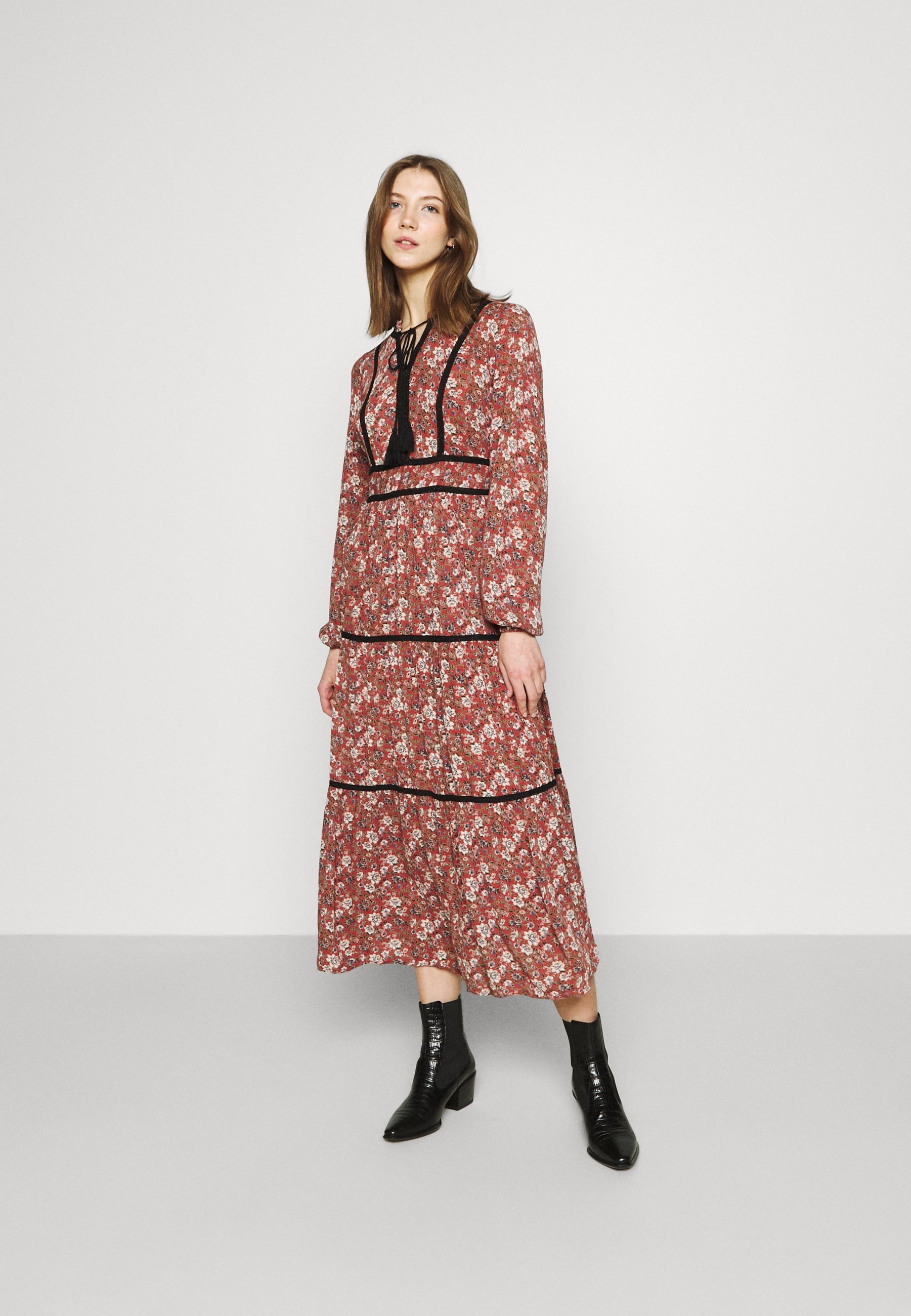 Vero Moda VMBELLA TIE DRESS - Jurk - marsala/bella/rood - Zalando.nl