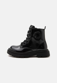 Δεν επιλέχθηκε, black