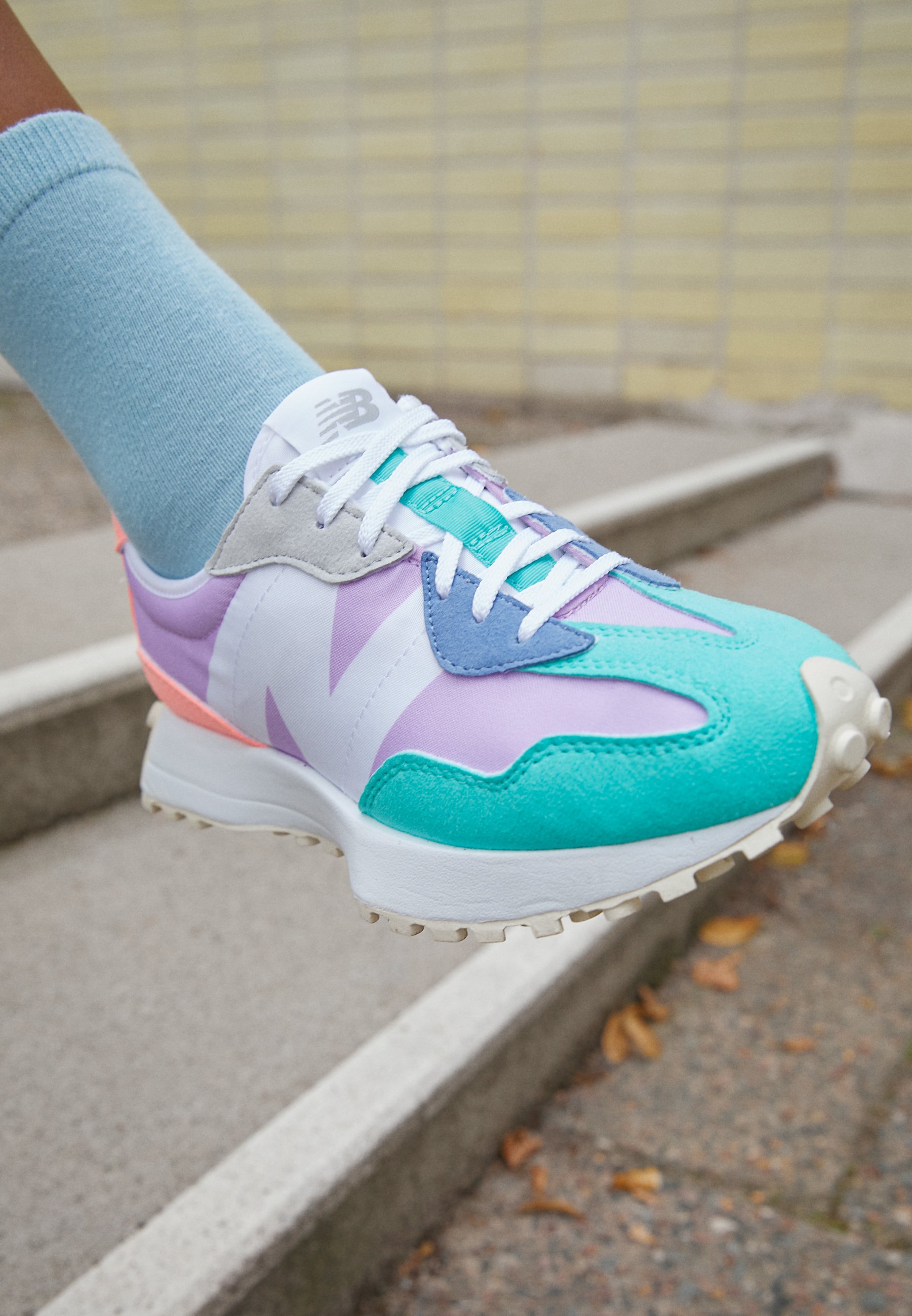 new balance violet new balance violet
