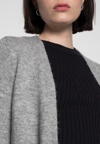 Pieces Kofta - light grey