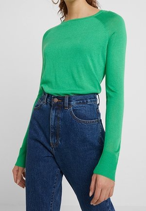 Sweter