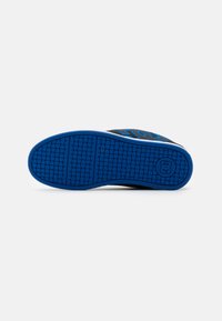 DC Shoes NET UNISEX - Sapatilhas - black/royal
