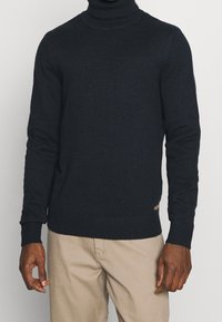 Pier One Stickad tröja - mottled dark blue