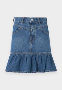 Jupe en denim, bleue, avec une taille cintrée, cinq poches et un ourlet volanté évasé en bas. Comprend un bouton en métal et une fermeture éclair.