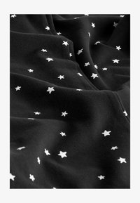 Selezionato, black star