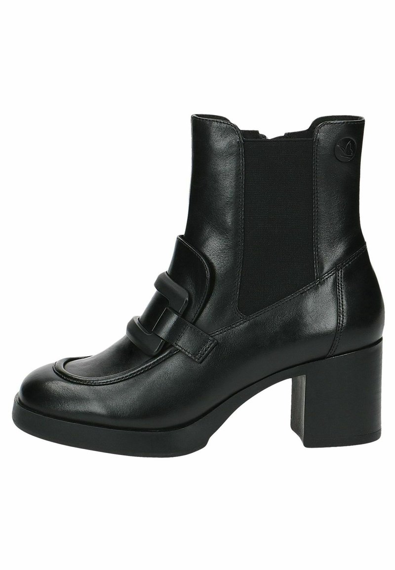 Botte de cheville en cuir noir à bout carré, avec des panneaux latéraux élastiques, un talon épais et un détail de boucle décoratif sur le devant.