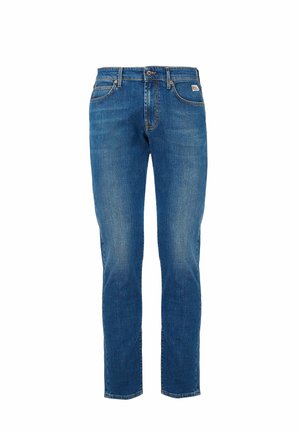 Jeans in denim blu con un design slim fit, stile tradizionale a cinque tasche e chiusura con zip e bottone metallico.