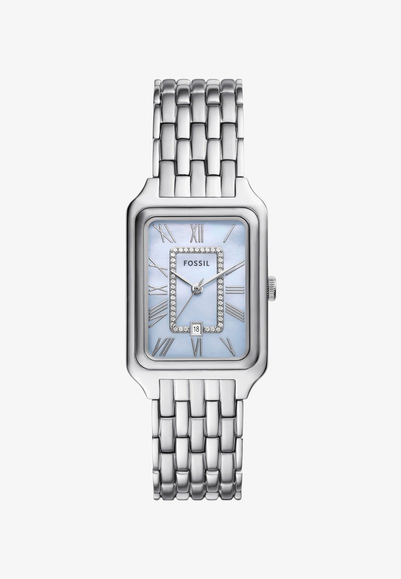 Sølv rektangulært ur med en blå perlemorsskive, romertal markeringer, krystal accenter og et sammenkoblet metalarmbånd.