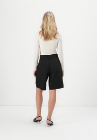 Noisy May NMMAILE - Bukse - black