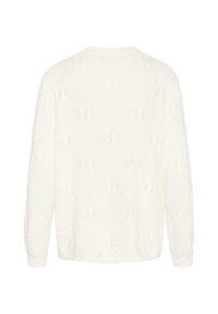 Hvid strikket sweater med et tekstureret diamantmønster, har rund hals og lange ærmer, fremstillet af et blødt, let materiale.