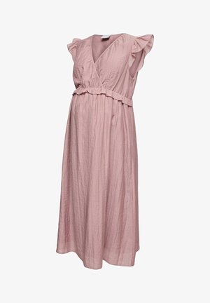 Jasnoróżowa bezrękawna sukienka ciążowa z dekoltem w serek, marszczonymi detalami na ramionach oraz marszczoną talią z falbaną.