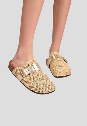 Super Mode, SABOTS DENTELLE TRICOT - Mules - gold-coloured