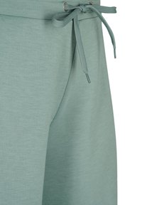 Zizzi AUS MISCHUNG MIT TASCHEN - Teplákové kalhoty - chinois green