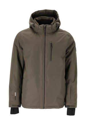 Veste isolante vert olive avec un col haut et une capuche réglable, dotée d'une poche poitrine zippée et d'accents noirs aux poignets.