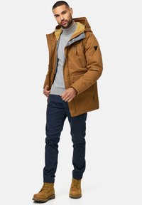 INDICODE JEANS Parkaer - mottled brown