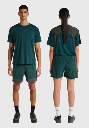 DIVISION  - Shorts - sea moss