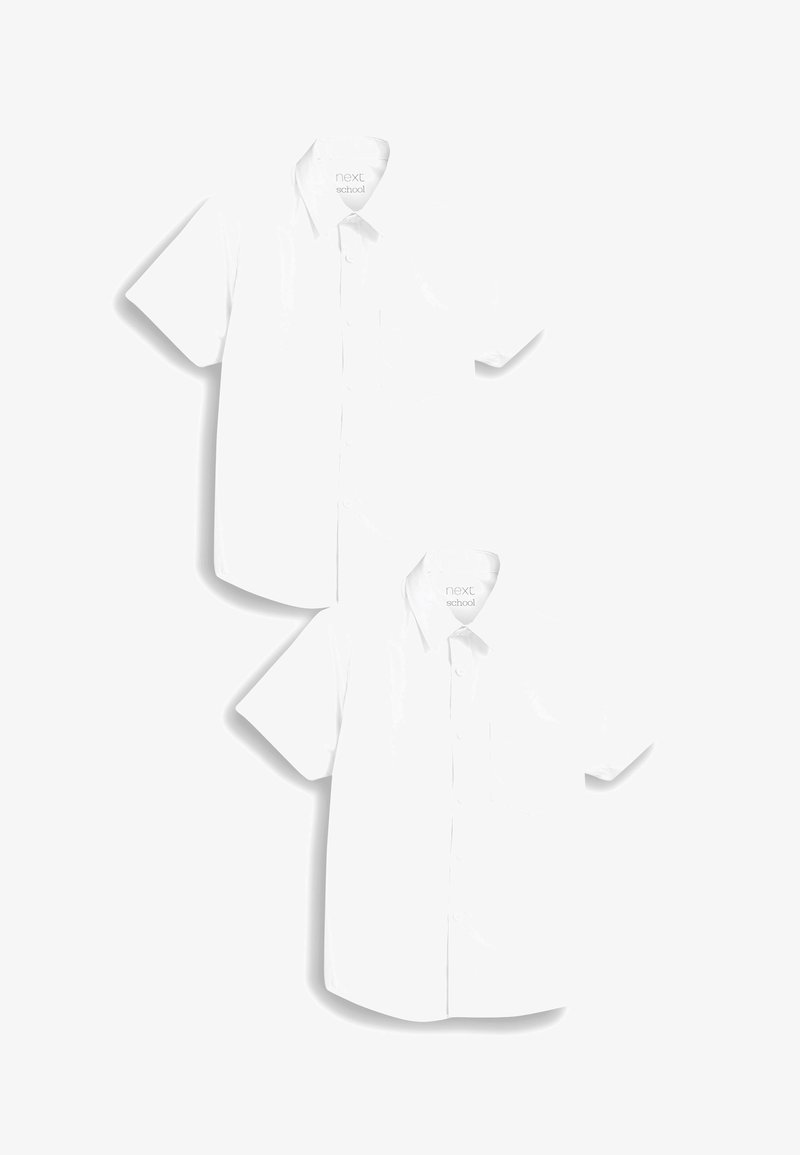 Białe koszule szkolne z krótkim rękawem, wykonane z gładkiego materiału, z zapinanym przodem i jedną kieszenią na piersi.