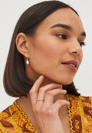 Next, PEARL DELICATE EARRINGS - Ohrringe - gold tone
