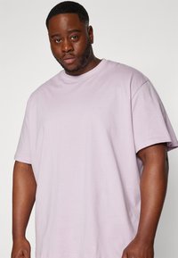 YOURTURN UNISEX - Jednoduché tričko - lilac