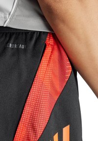 adidas Performance Kurze Sporthose - schwarz