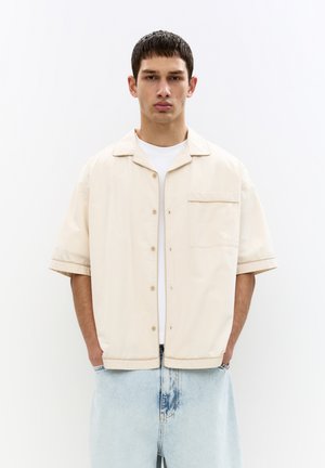 PULL&BEAR SHORT SLEEVE - Shirt - beige