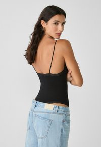 Stradivarius SEAMLESS - Top - black