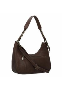 Borsa a mano in pelle marrone con una forma curva, dotata di manico superiore intrecciato, tracolla regolabile e una tasca frontale con zip.