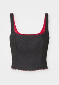 Fekete, textúrált mintájú crop top, szögletes nyakkivágással és piros béléssel. Díszes, piros és fekete gyöngyös szegéllyel rendelkezik.