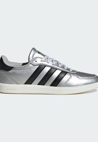 adidas Sportswear - Sneakersy niskie