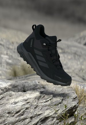 ANYLANDER MID - Outdoorschoenen - core black/carbon/grey four