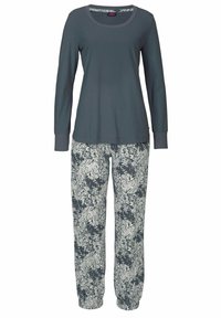 Tvådelad lounge-set som består av en enfärgad mörkgrå långärmad topp och mönstrade mjuka byxor med en vit blommig design på en mörk bakgrund.