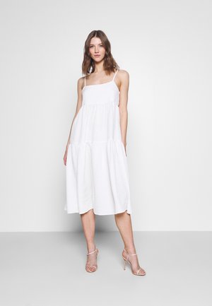 YAS YASJANNA STRAP MIDI DRESS - Cocktailkleid/festliches Kleid - star white