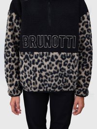 Czarny pulower z futrzanym wykończeniem i wzorem w panterkę z half-zip oraz napisem "BRUNOTTI" na klatce piersiowej, noszony z czarnymi spodniami.