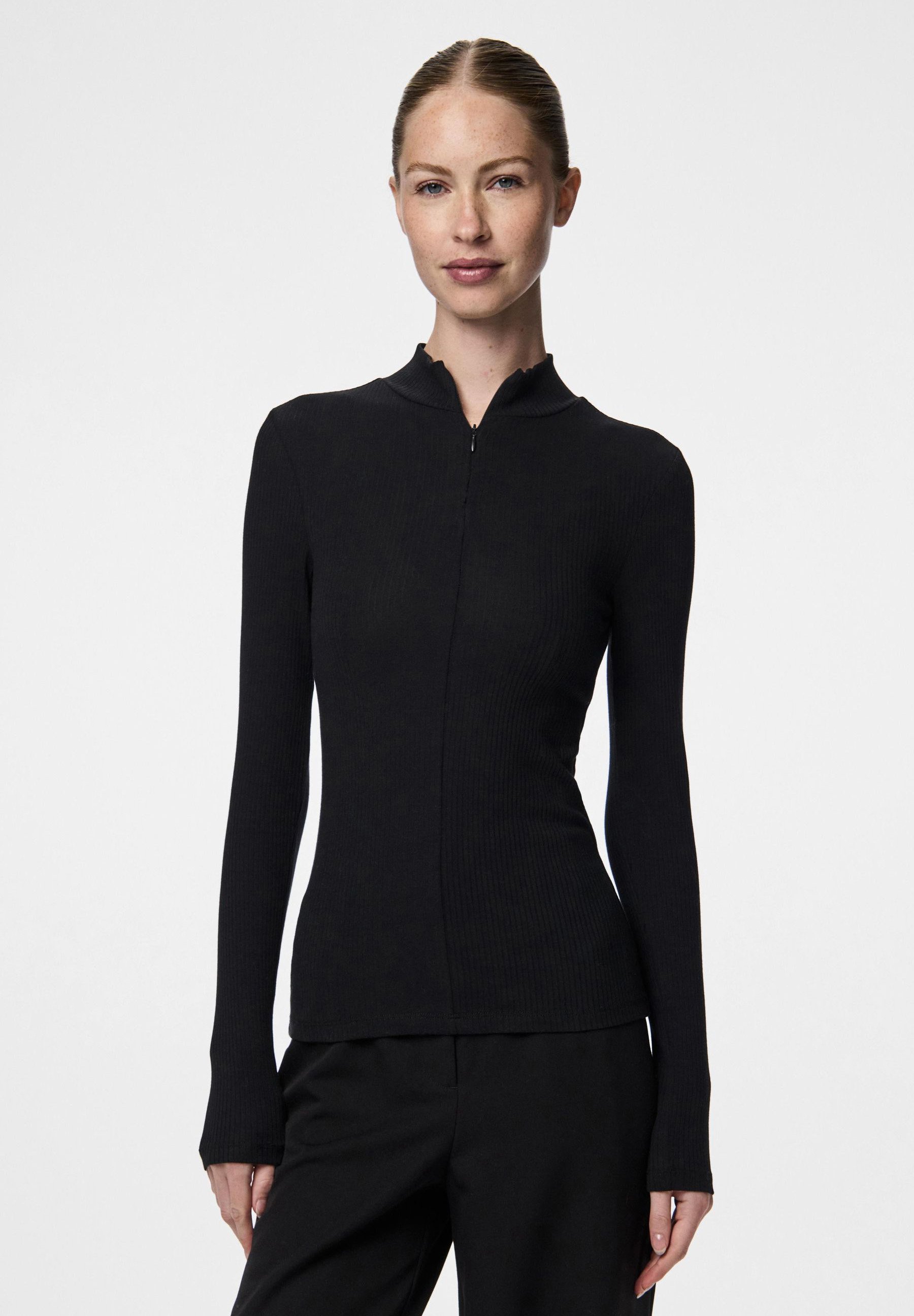 Comment Porter Un Pull à Col à Fermeture éclair Moutarde (9 Tenues Et