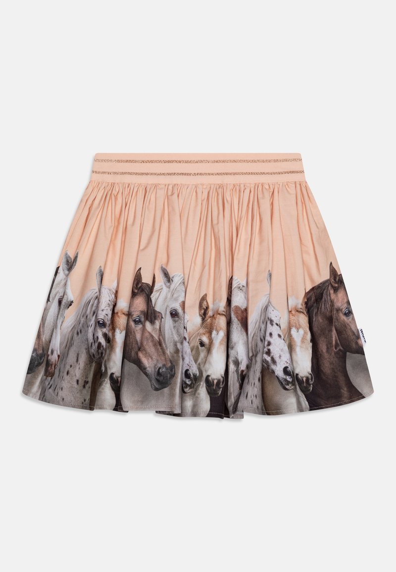 Jupe avec une taille élastique et un motif imprimé de différents chevaux. Les couleurs comprennent le pêche, le marron et le blanc, avec une texture lisse.