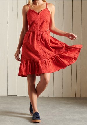 Superdry & Co, Robe de jour - red