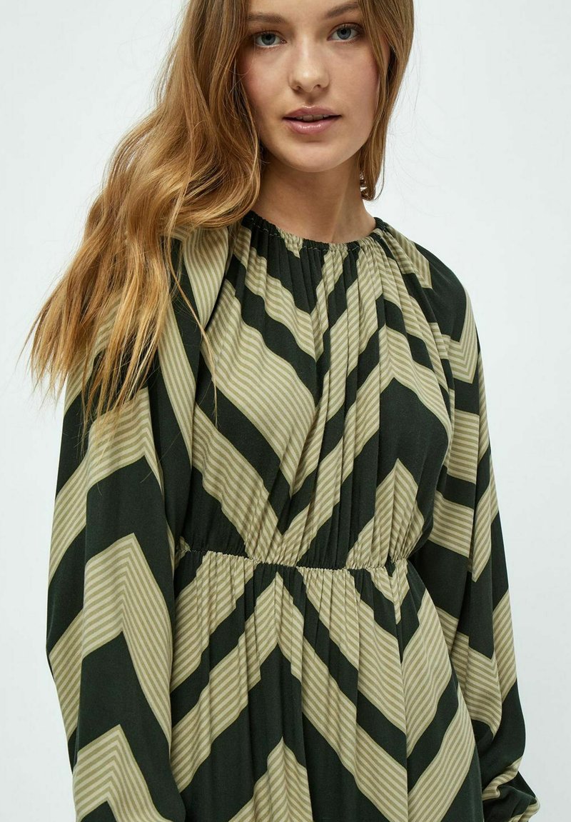 black and green chevron dress Gothic Emerald Green Off-Shoulder Ball Gown with Cinched Waist main image 1