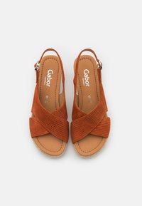 Gabor Comfort Sandali con plateau - metallic red