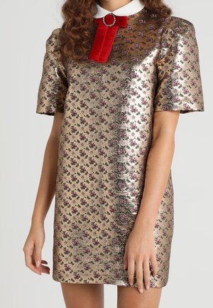 Robe de soirée - gold-coloured