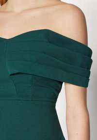 WAL G. ASPEN ONE SHOULDER MAXI - Svečana odjeća - forest green