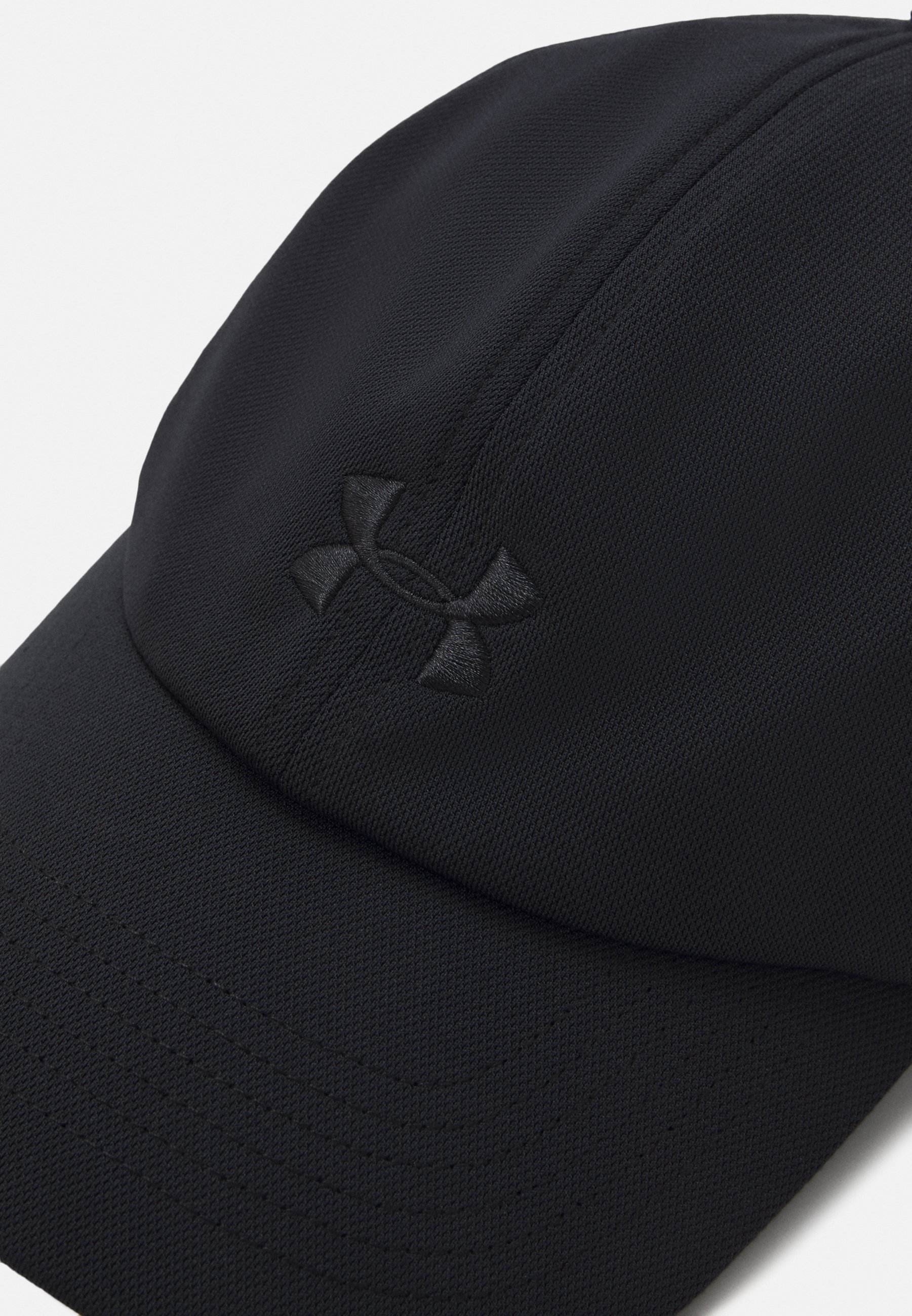 under armour black cap