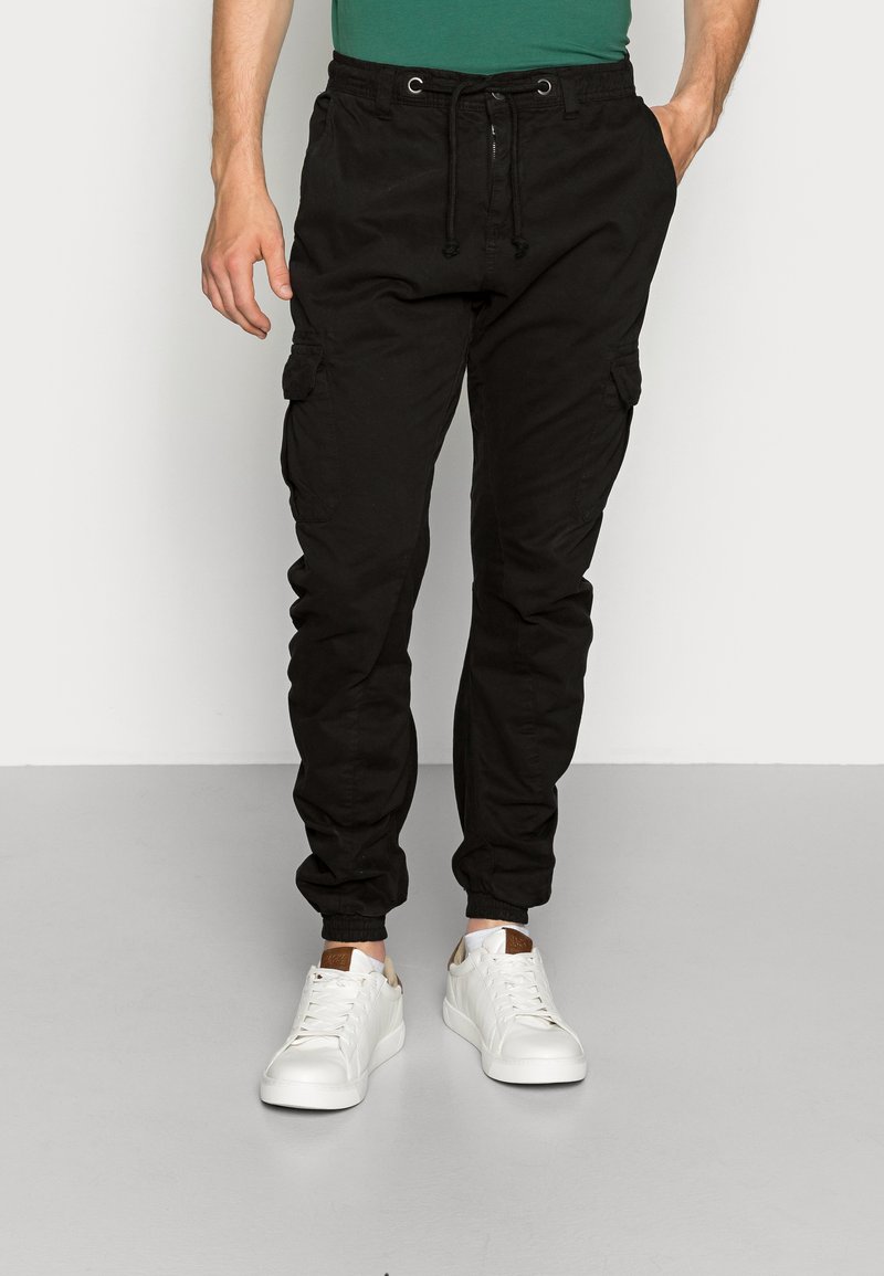 Urban Classics CARGO JOGGING PANTS Cargo trousers black Zalando.ie