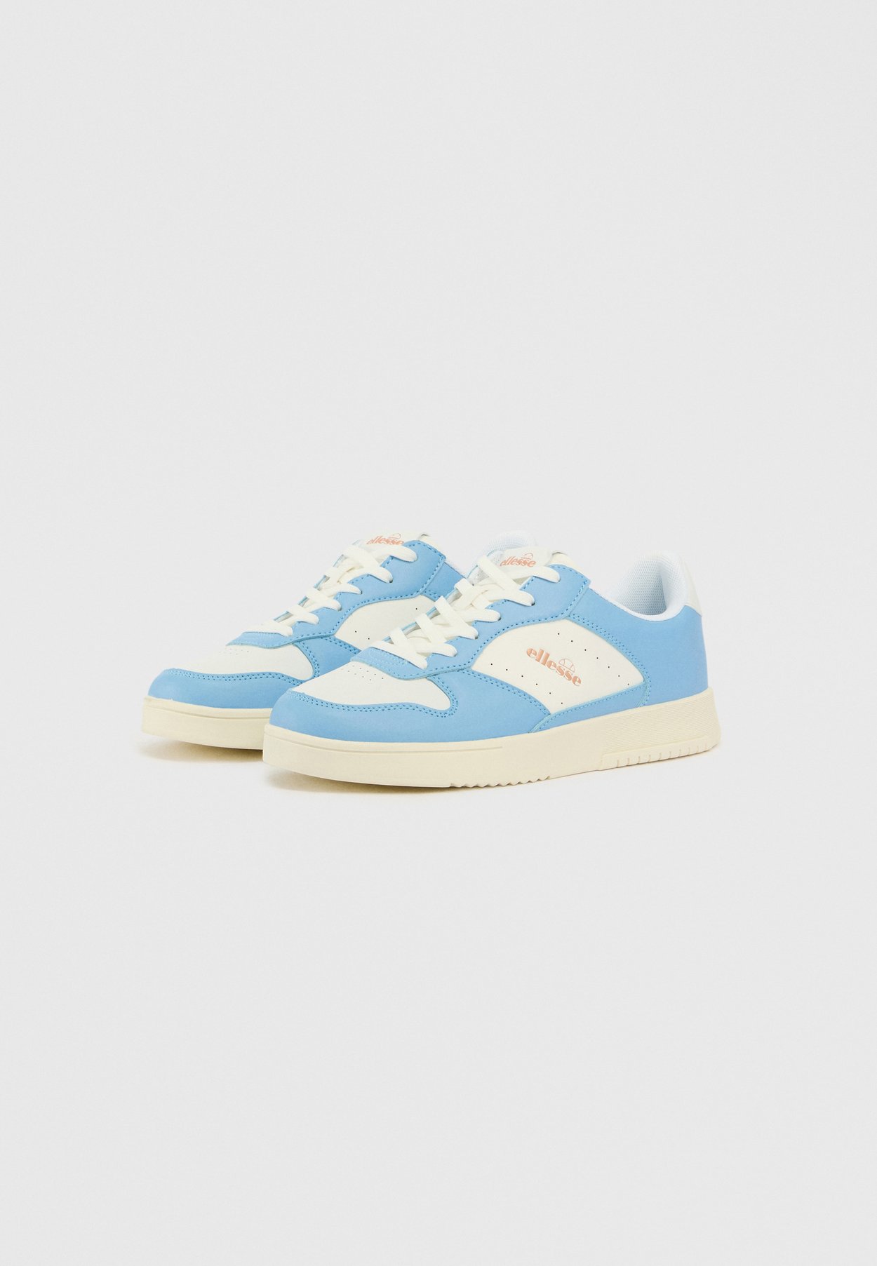 Sneaker low